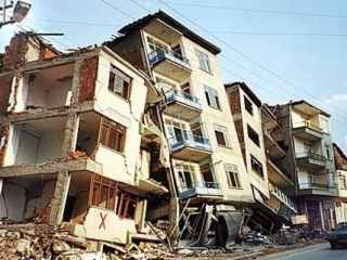 10 οδηγίες επιβίωσης σε περίπτωση σεισμού (pics)